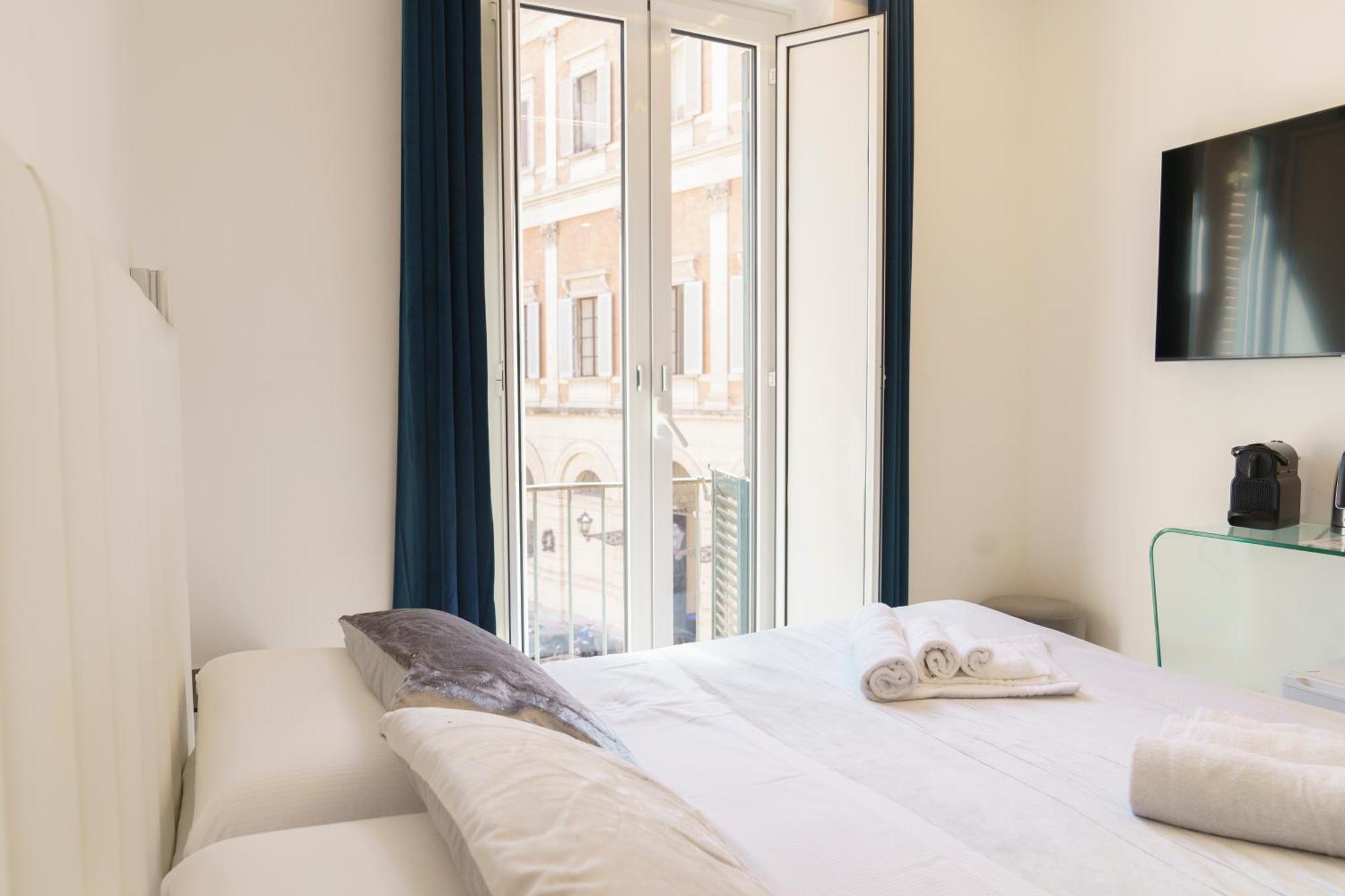 Piazza Venezia Grand 2* Rom